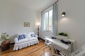 Balcony Apartment Vernazza