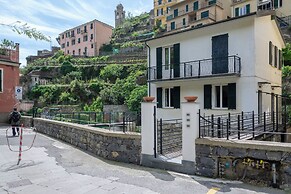 Balcony Apartment Vernazza