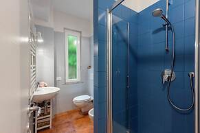 Vernazza Apartments