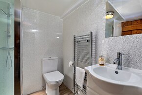 Cottage in Whitby Near Stunning Beaches