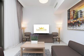 Lux BnB Creek Side 18