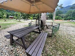 Capital O 91152 Jerot Dusun Campsite