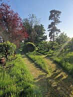 Luxury Glamping The Wye Valley for 2 to 6 Guests