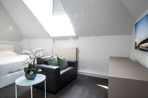 Maurits Apartments & Suites