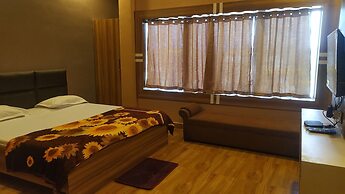 Hotel royal galaxy