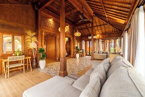 Dani Beach Villa Penuktukan