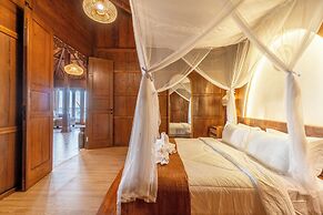 Dani Beach Villa Penuktukan