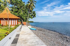 Dani Beach Villa Penuktukan