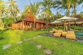 Dani Beach Villa Penuktukan