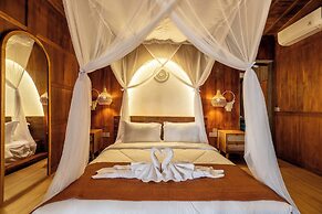 Dani Beach Villa Penuktukan