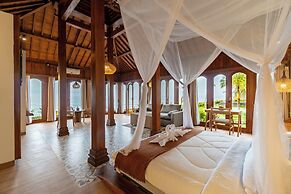 Dani Beach Villa Penuktukan