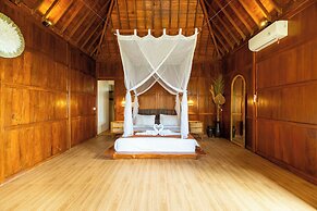 Dani Beach Villa Penuktukan