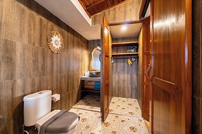 Dani Beach Villa Penuktukan