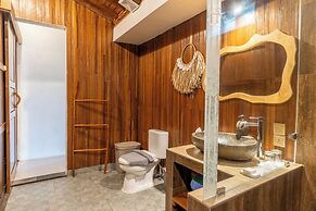 Dani Beach Villa Penuktukan