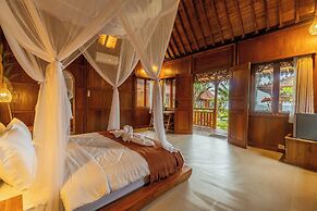 Dani Beach Villa Penuktukan