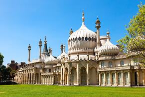 Apartment in Brighton Near Brighton Beach