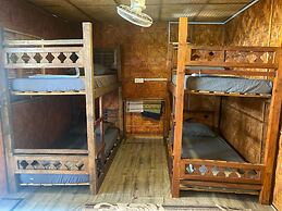 SPOT ON 91156 Bakau Hijau Riverlodge