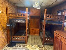 SPOT ON 91156 Bakau Hijau Riverlodge