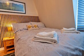 Apartment in Matlock Near Peak District Trails