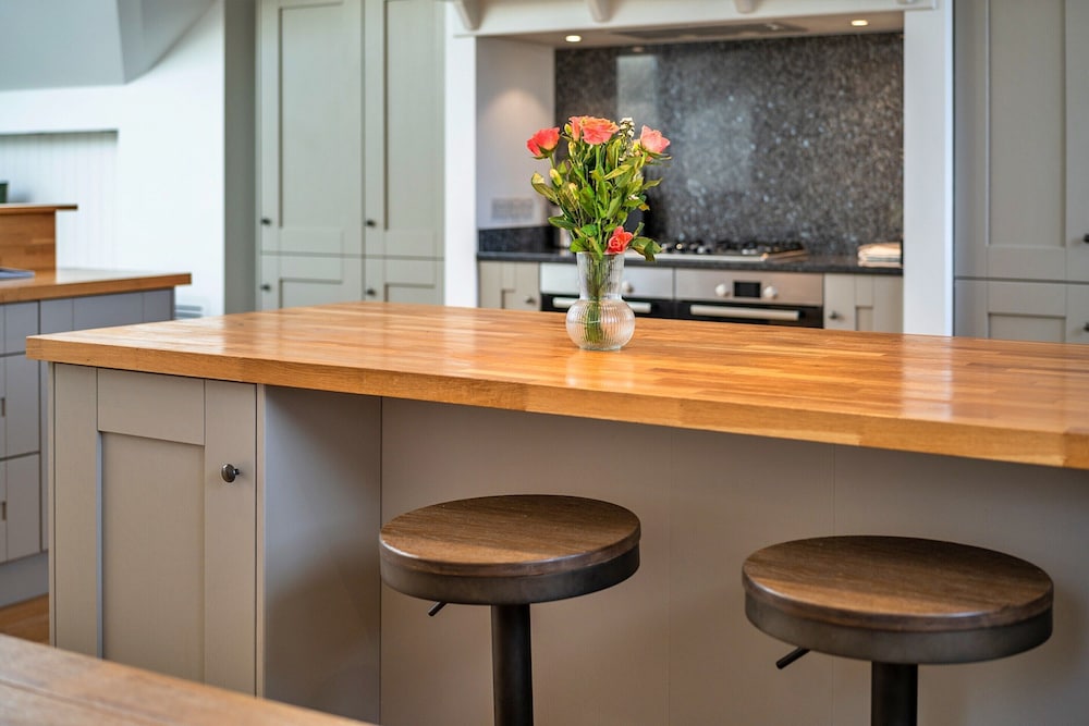 Cottage in Cornwall With Sea Views & BBQ