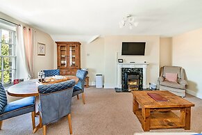 Lodge in Thirsk With Scenic Trails & Spa