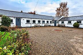 Bungalow in Mainsforth With Games Room