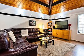 Bungalow in Mainsforth With Games Room