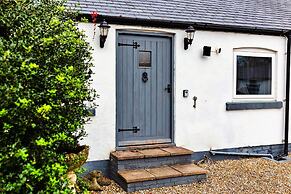 Bungalow in Mainsforth With Games Room