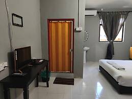 OYO 91139 Selesa Inn