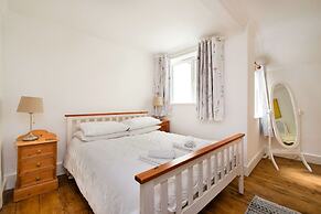 Lodge by River Wye With Private River Access