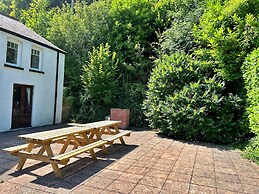 Lodge by River Wye With Private River Access