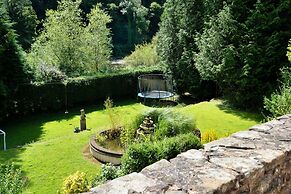 Lodge by River Wye With Private River Access