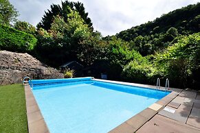 Lodge by River Wye With Private River Access