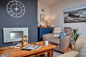 Apartment in Whitby Near Whalebone Arch
