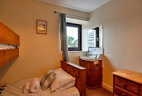 Cottage in Sennen Near Sandy Beach