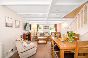 Lodge in Thirsk With Spa & Scenic Trails