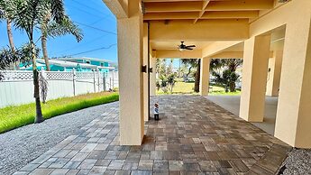 Beachcomber Lodge in Fort Myers Beach