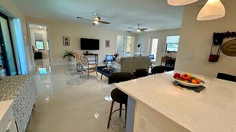 Beachcomber Lodge in Fort Myers Beach