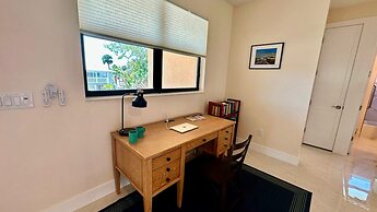 Beachcomber Lodge in Fort Myers Beach