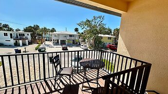 Beachcomber Lodge in Fort Myers Beach