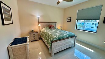 Beachcomber Lodge in Fort Myers Beach