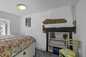 Cottage in Launceston Near Cornwall & Devon