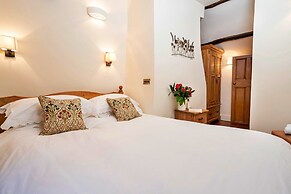 Historical Cottage in Ingleton, No Deposit