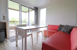 Chalet by Hegermeer With Harbor Access