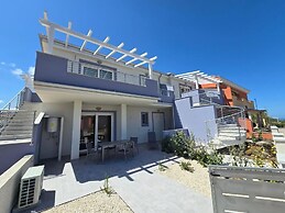 Home Geranio With Private Garden