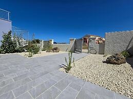 Home Geranio With Private Garden