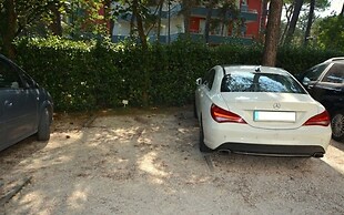 Lovely and Elegant Residence Near the Beach in Lignano