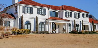 Cozy Urban Getaway Near Paseo Arts 31A