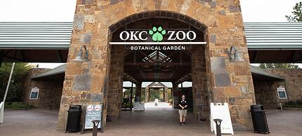 Cozy Urban Getaway Near Paseo Arts 31A