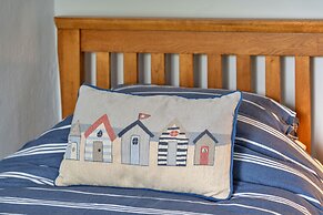 Cottage in Cornwall Near Porth Beach